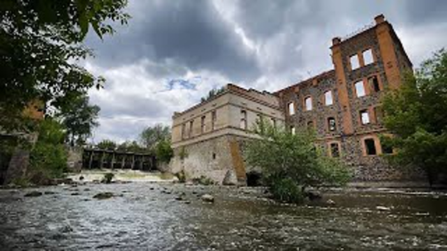 Restoring European rivers: a win-win scenario for humans and nature to halt biodiversity collapse