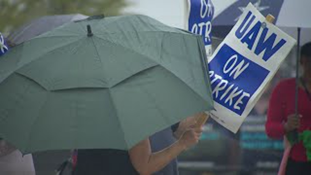 More than 1,300 Arlington GM plant workers go on strike