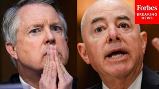 'Not Fit!': Roger Marshall Unveils No-Confidence Resolution In Mayorkas To DHS Sec's Face