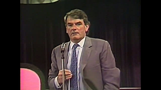 David Irving in Vancouver - Feb. 25,1989 (improved)