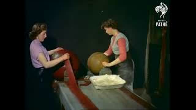 1492 - The first Globe was created the same year that Jews and Freemason's were expelled from Spain