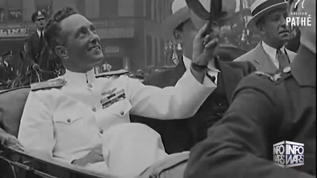 Alex Jones Now Endorsing Flat Earth Investigation! Infowars Antarctica Special