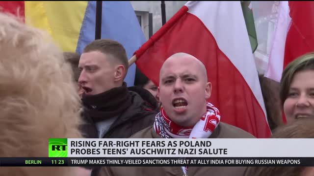 Polish girls do Nazi salute at Auschwitz as ultra far-right rise feared