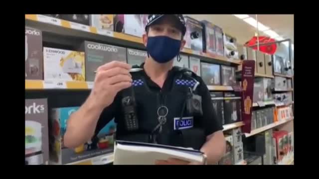 2018 mask 2020 mask,police abuse!