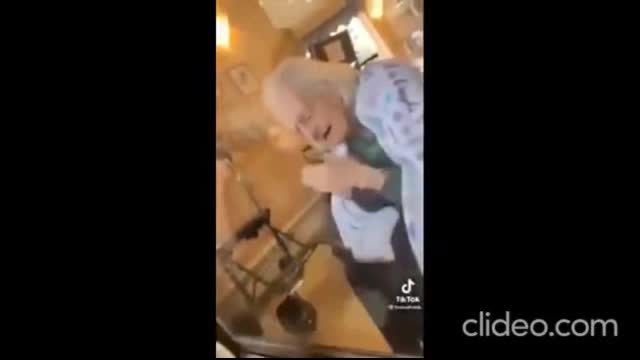 FRIENDS/FAMILY/SHEEPLE WHO BELIEVE THIS HOAX? SEND THEM this