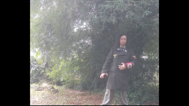 (November 17th, 2023) So bored, World Need War !!! Walking around and selfie a while this day 卐