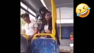 印度阿叉嚮歐洲多處俾人劈同襲擊（精華片段）Shit skin indian walking poop cockroach being cut and attack across Europe(Best part)