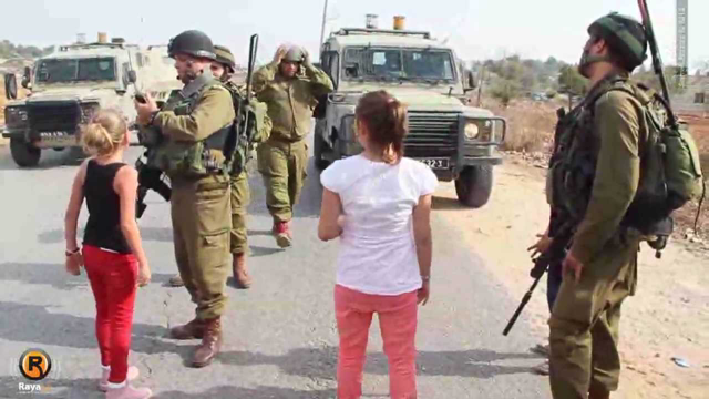 Ø¹Ù‡Ø¯ Ø§Ù„ØªÙ…ÙŠÙ…ÙŠ - Ø·ÙÙ„Ø© ÙÙ„Ø³Ø·ÙŠÙ†ÙŠØ© ØªÙˆØ§Ø¬Ù‡ Ø¬Ù†ÙˆØ¯ Ø§Ù„Ø§Ø­ØªÙ„Ø§Ù„ - Ø§Ù„Ù†Ø¨ÙŠ ØµØ§Ù„Ø­ 2012