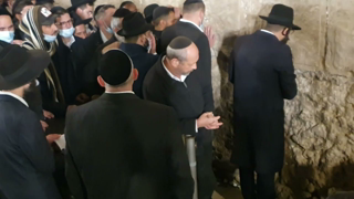 Jiziahu Ben David - Yanuka - Rav Shlomo Yehuda - (HD) Original Video