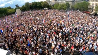 Huge Protest in Central Paris France Against COVID Restrictions and Vaccine Passport (2021.07.24)