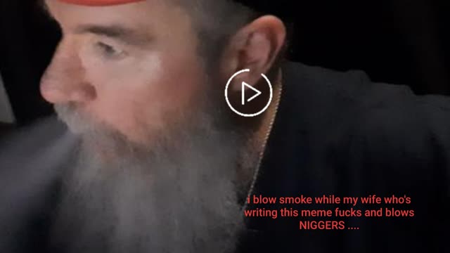 Nigger pulls gun at cop behind bulletproof glass