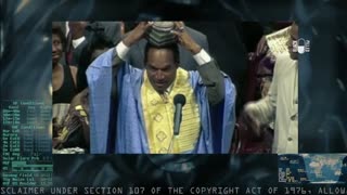 Nigger bashes up random car just to show how thug he be sheeeiiit