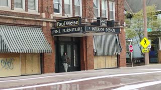 Screaming Street Skitzo Situation