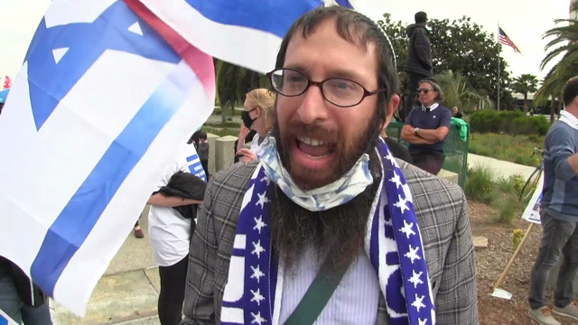 ðŸ˜ Lmfao the hypocrisy. Muslim attacks on Jews & temples inside & out of Israel exposes intolerance for non-Muslim autonomy