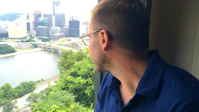 PITTSBURGH DAD ON THE INCLINE