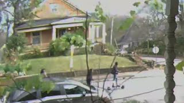 Armed nigglets  using scooters as they commit crimes