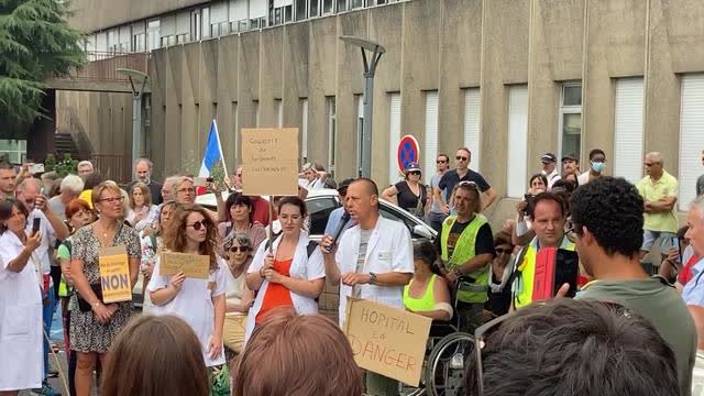 Quand un chirurgien de l'hôpital de Tarbes parle de génocide à propos des vaccins19