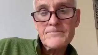 Dr Michel Procureur dénnonce les effets secondaires des vaccins. il a réalisé 89 faux pass vaccinaux