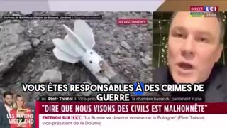 Piotr Tolstoï défonce ce journaleux et rappelle des vérités historiques de la deuxième guerre