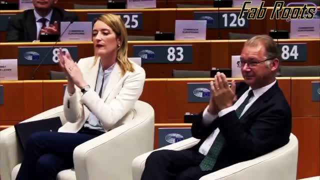 ÉCOUTER BIEN CE QUE DIT VON DER LEYEN A LA CONFÉRENCE DE BEYOND GROWTH 2023 ???