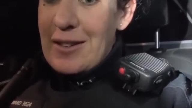 Police Woman Showing Support For The Truckers