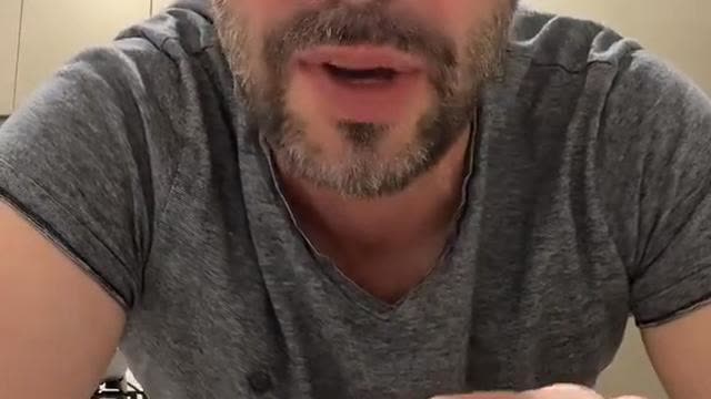 Ceux qui prennent la défense de brigitte devraient avoir honte de se plaindre