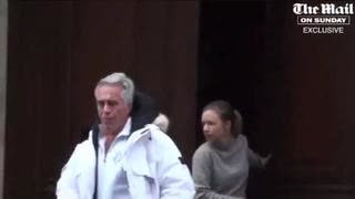 This was Former Australian Prime Minister Paul Keating’s daughter leaving Epstein’s apartment