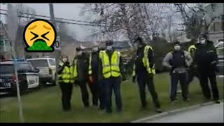 Â« Criss de rats Â» Des policiers sans cervelle ramasse un homme qui pousse un fauteuil roulant!