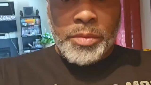 Maga voter confirms his support to Trump to put Americans first and stop money transfers to Ukraine