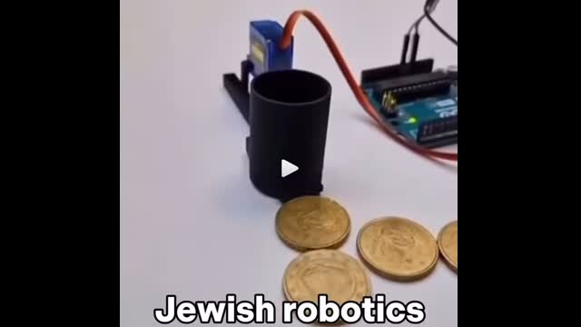 Greedy Jewish Robot meme