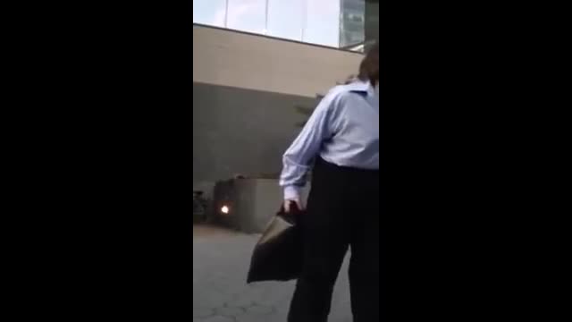 Inbred Neanderthal Jewess Vs Amateur Saxophone Player