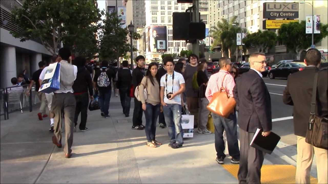 Video Game Obsessed-Zombies Get Spied On Too!