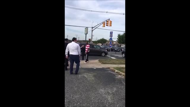 Black guy fighting with Jews in Lakewood NJ