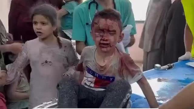 Nakba 2.0 - Footage from a GAZA Hospital