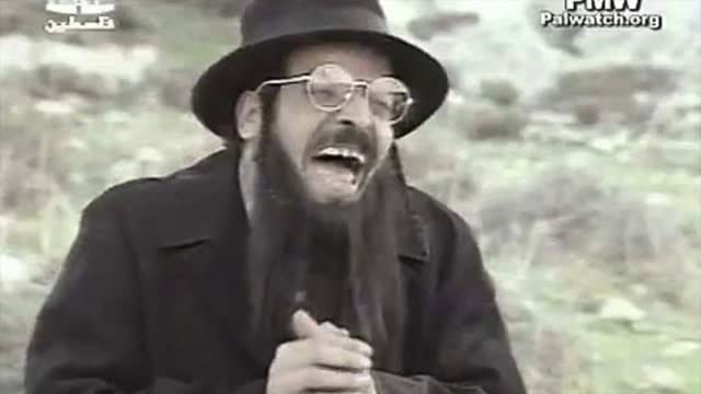 Jews chiseled out the teeth of dead soldiers after Waterloo