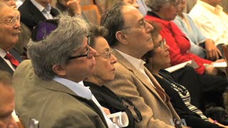 American Jews Worry About Declining Religiosity Among Young