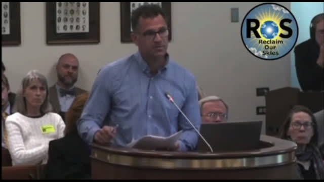 The Mathematics of Contrails