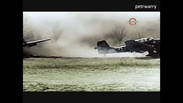WWII Aircraft Luftwaffe - Ju87 Stuka in Motion - Sturzkampfflugzeug
