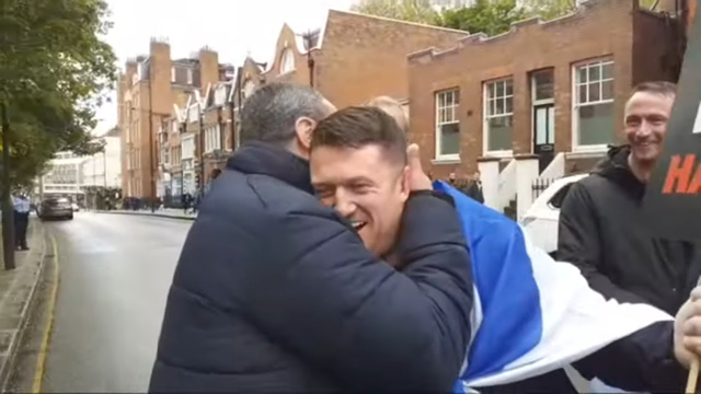 BUSKA LIVE Tommy Robinson attends pro Israel rally  get a lot of love