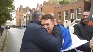BUSKA LIVE Tommy Robinson attends pro Israel rally  get a lot of love