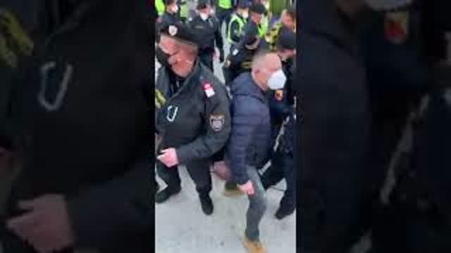 Undercover cops infiltrate anti-government demonstrations to escalate the situation and justify police violence and arrests