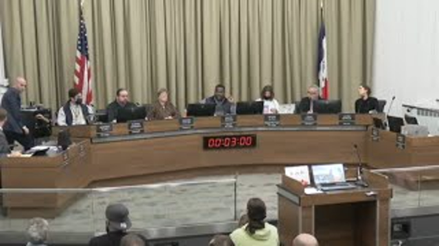 Iowa City council meeting derailed by white supremacists