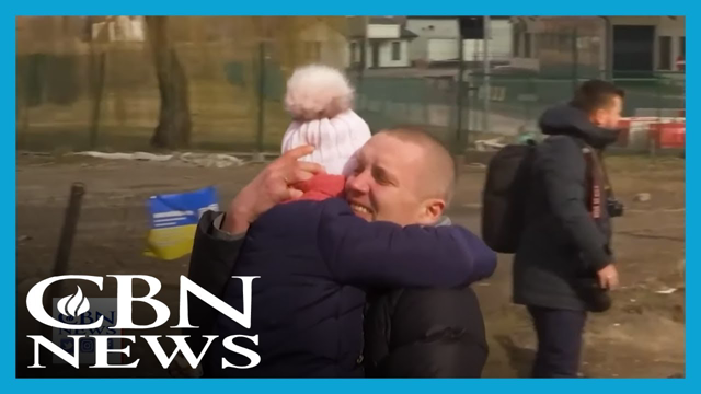 'Only Jews': Hundreds of Ukrainian Jews Land Safely in Israel