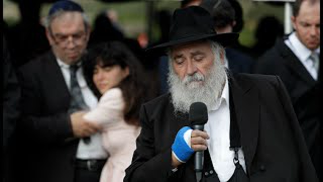 Rabbi Yisroel Goldstein pleads guilty to federal tax fraud and wire fraud
