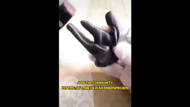 COKE, TOOTHPASTE & BAKING SODA ❓ METHINKS YOU LEFT A COUPLE OF INGREDIENTS OUT