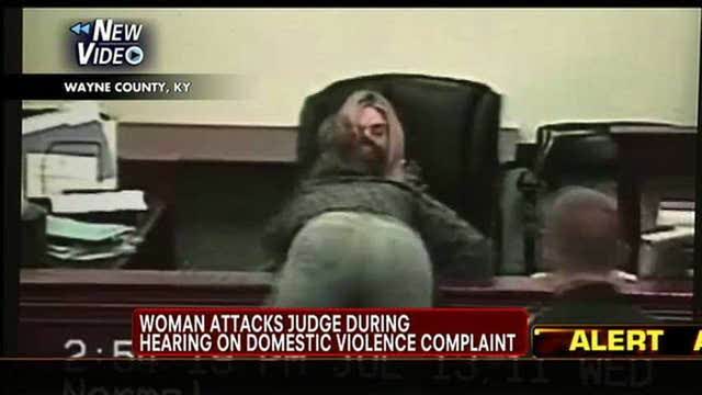 WOMAN ATTACKS JUDGE IN COURT DURING DIVORCE HEARING