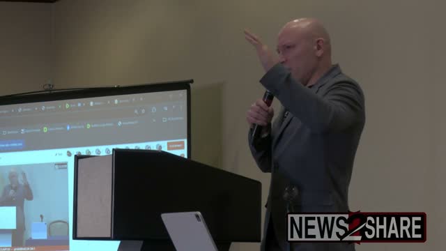 Ivan Raiklin speaks at January 6 pardon press conference