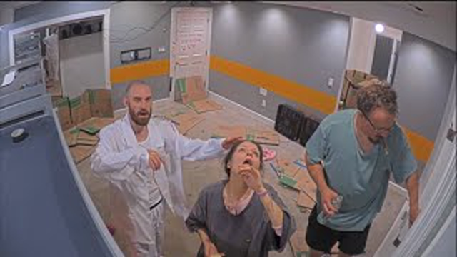 Fishtank Live • After 2.5 • Haley RAT CHALLENGE • FIND & EAT the CHEESE • Sam Hyde & Ben • 8/1/2024