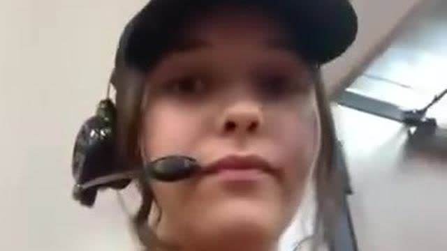 SILVERBACK SERVER VS ORANGUTAN OOGA BOOGA ?? [I GUESS HE COULDN'T HAVE IT HIS WAY]