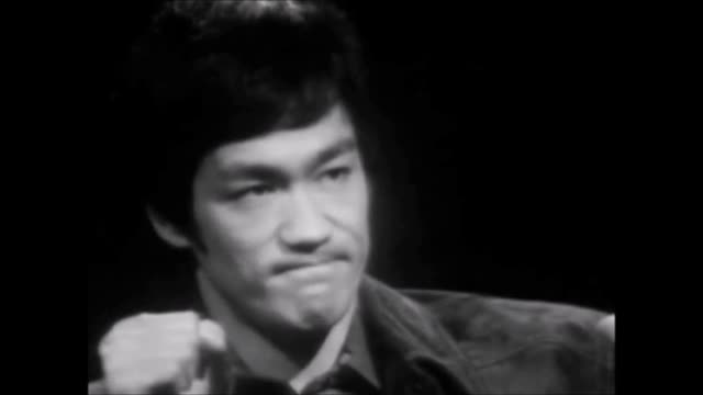 Bruce Lee on Making The UnNatural Appear Natural â˜¯
